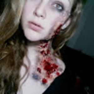 Meet your Posher, Candie